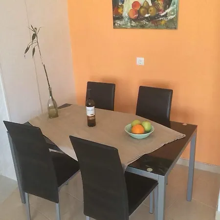 Casa Custodio