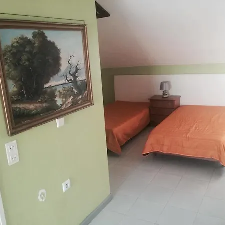 Casa Custodio * Lagos